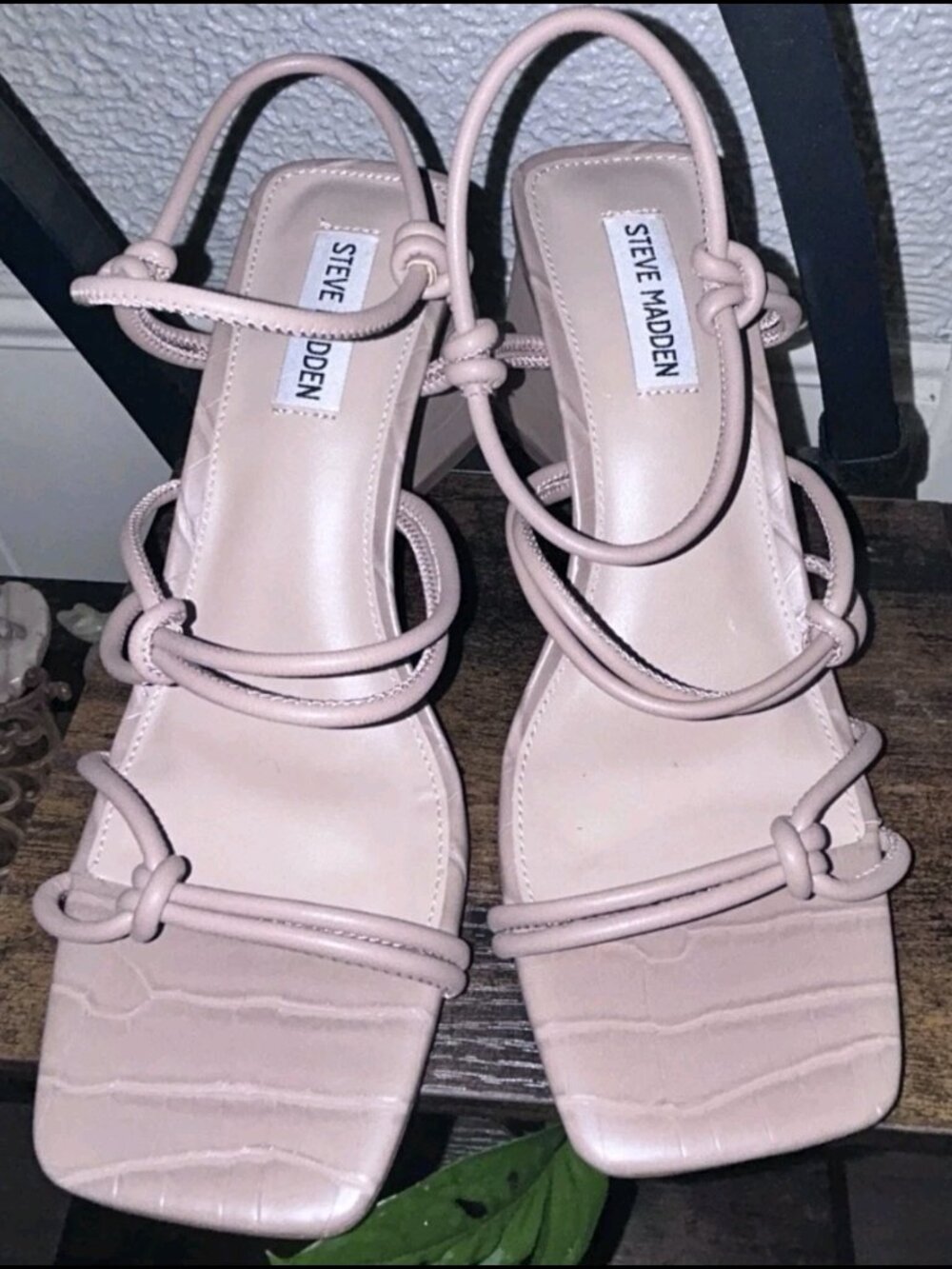 Steve Madden Pink Strappy Ankle Strap Square Open Toe Block Heel Sandals 8.5 New